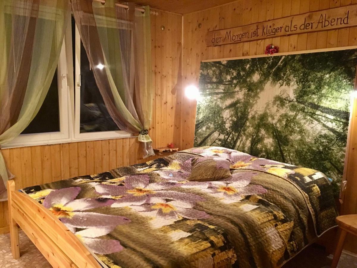 Holzhaus Trollbluemchen Am Wald Und See Neuruppin Zewnętrze zdjęcie
